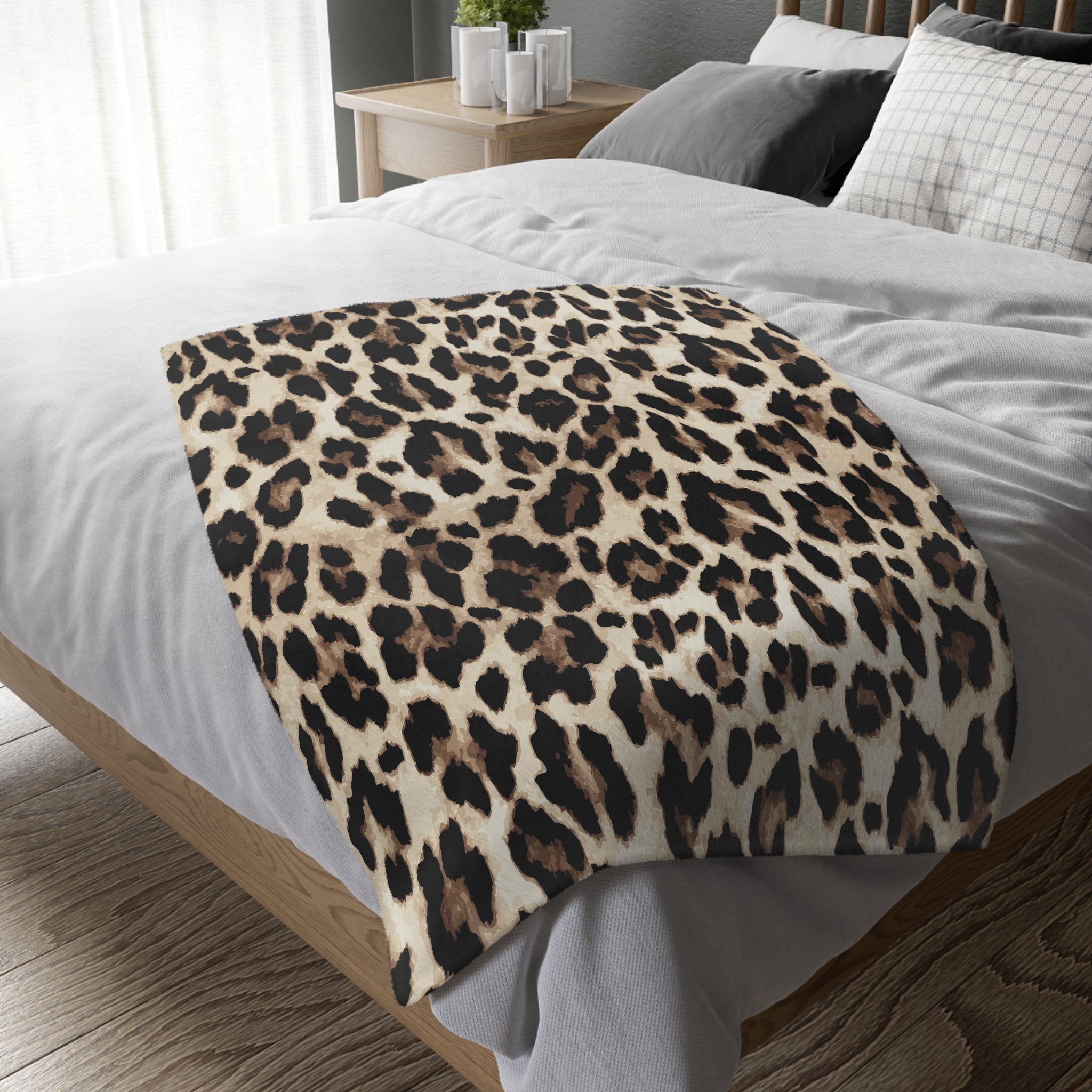 Leopard Print Velveteen Blanket — Plush Two-Sided Microfiber Throw