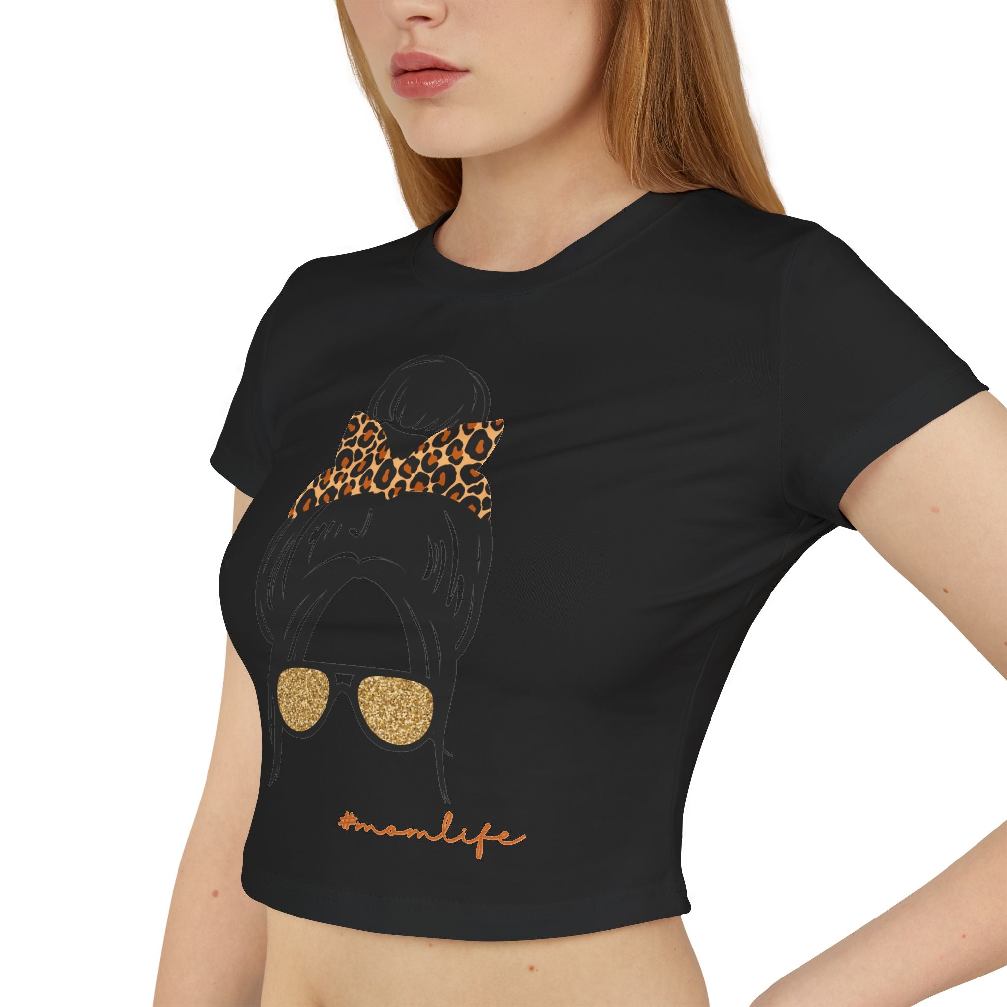 Chic Women's Baby Tee with 'Mom Life' Design,