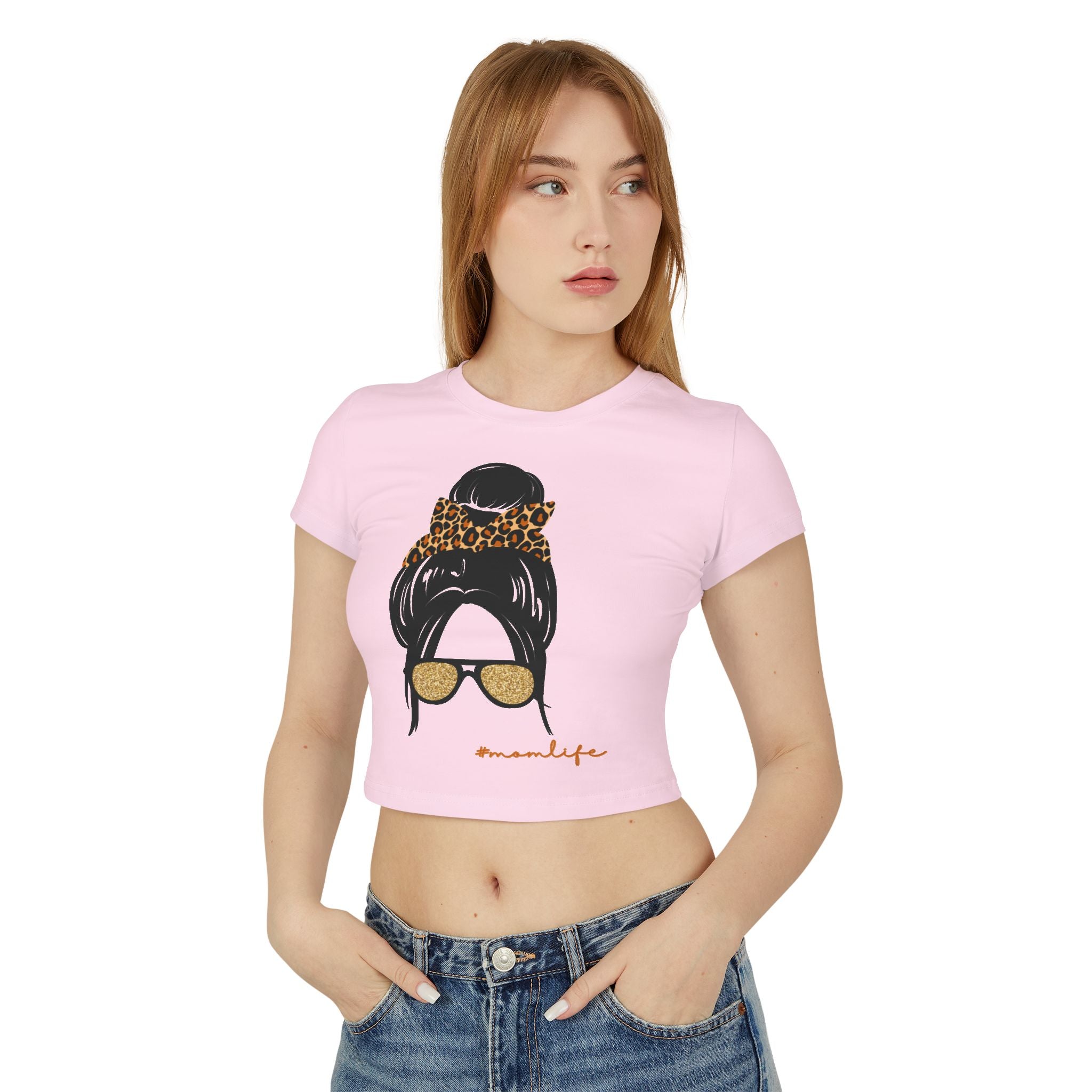 Chic Women's Baby Tee with 'Mom Life' Design,