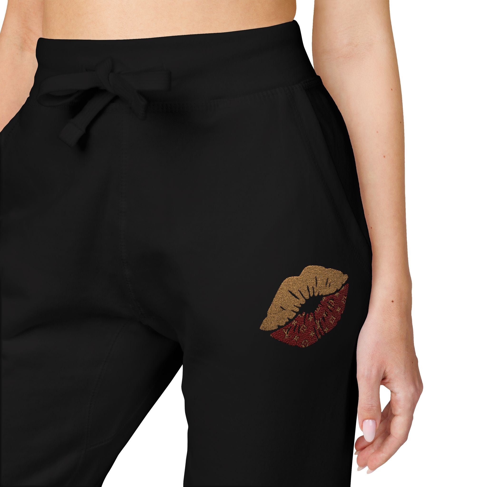 Embroidered Leopard Kiss Sweatpants — Women's Cozy Fleece Joggers
